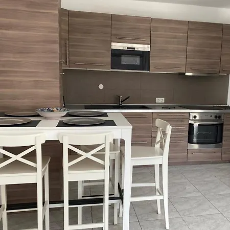 610 Con Terraza Martianez 아파트