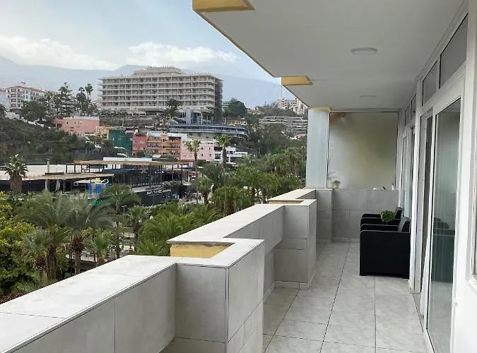 610 Con Terraza Martianez شقة